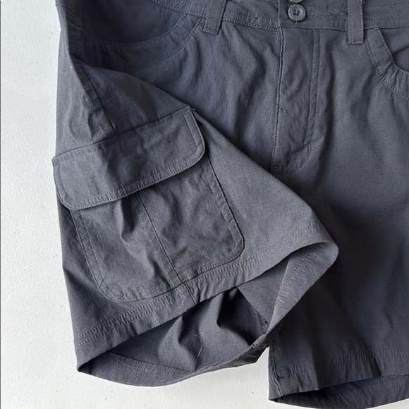 Eddie Bauer Black Summer Trail Cargo Shorts - Picture 2 of 15
